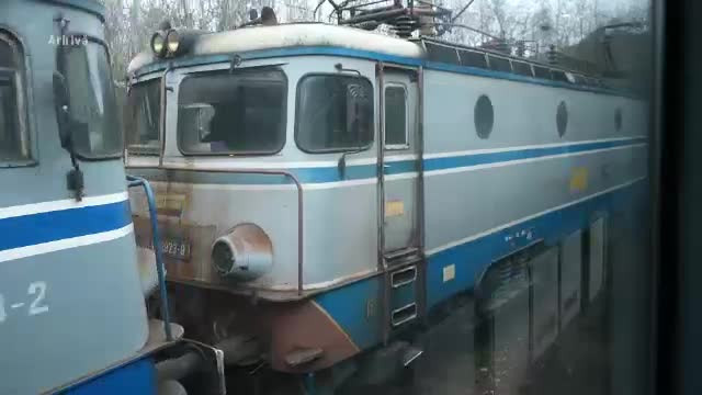 O femeie a murit după ce a fost lovită de tren, în Piatra Neamț