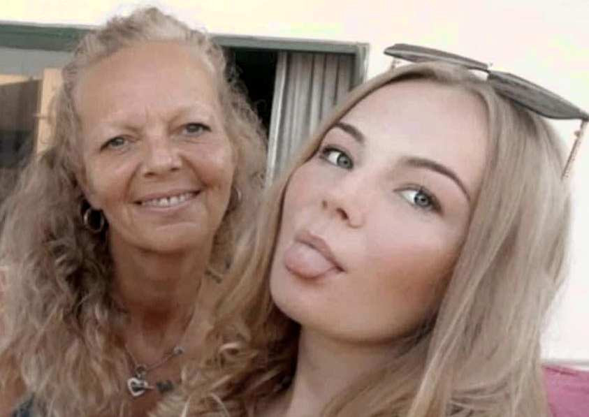 Un tânăr și-a găsit mama și sora moarte, chiar atunci când îi pregăteau petrecerea de ziua lui. Ce se întâmplase