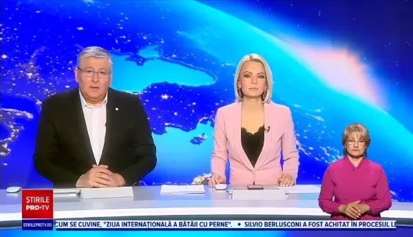 Incendiu la o hală din localitatea Godeni. Șase autospeciale de pompieri au intervenit