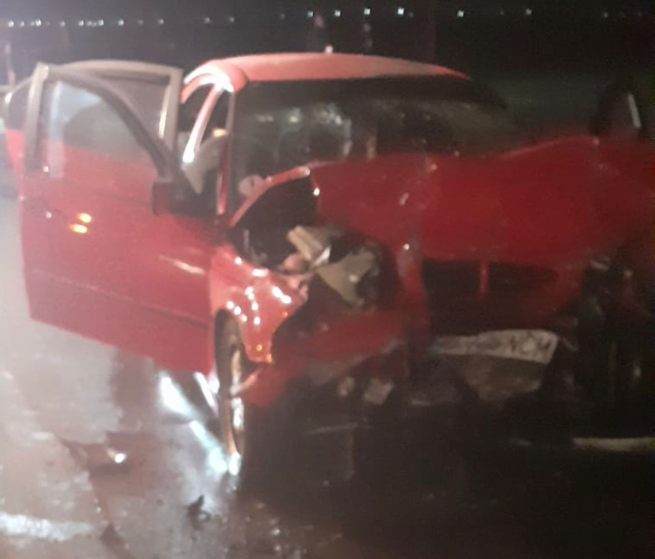 Accident înfiorător în Brăila. Au murit o tânără de 22 de ani, o fetiță de 6 ani și șoferul vinovat, de 21 de ani