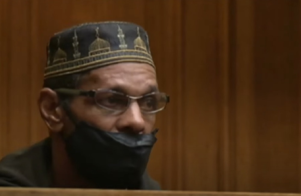 Un bărbat a violat și a bătut o fetiță de 8 ani până când aceasta a murit. Apoi, individul a mutilat cadavrul micuței