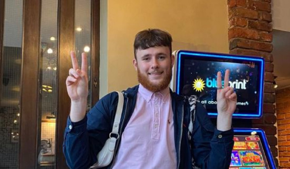 Un fotbalist a murit la doar 20 de ani, ucis de o bacterie mâncătoare de carne. Medicii i-au spus că suferă de amigdalită