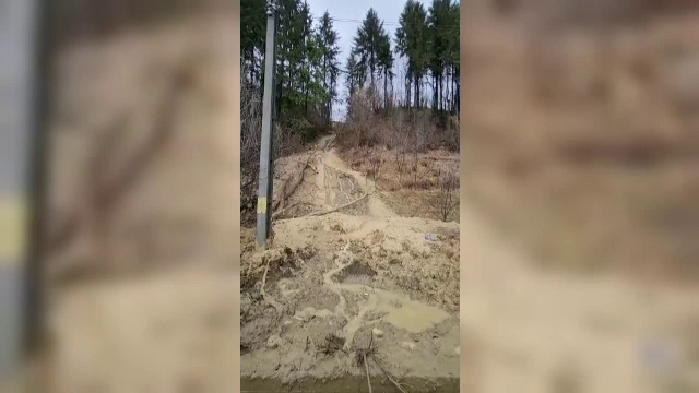 Inundațiile au făcut prăpăd în Maramureș. Tânăr găsit mort în ablia râului Vișeu. „Așa dezastru nu s-a mai pomenit”