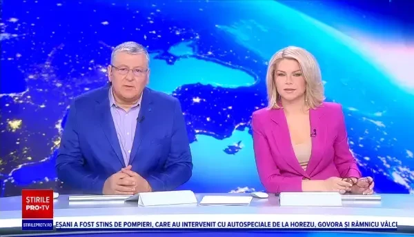 Incendiu puternic în Delta Dunării. Au ars 20 de hectare de vegetație uscată. Un complex turistic, în pericol să se aprindă