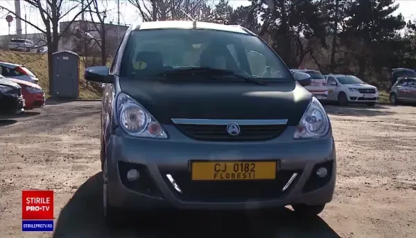 Tot mai mulți adolescenți își iau permisul de conducere imediat ce împlinesc 16 ani. Ce condiții trebuie să îndeplinească