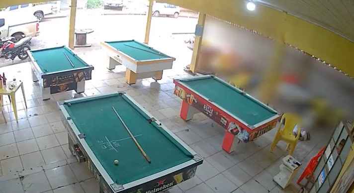 Un bărbat de care s-a râs că a pierdut un joc de biliard a împușcat mortal șapte oameni într-un bar. VIDEO