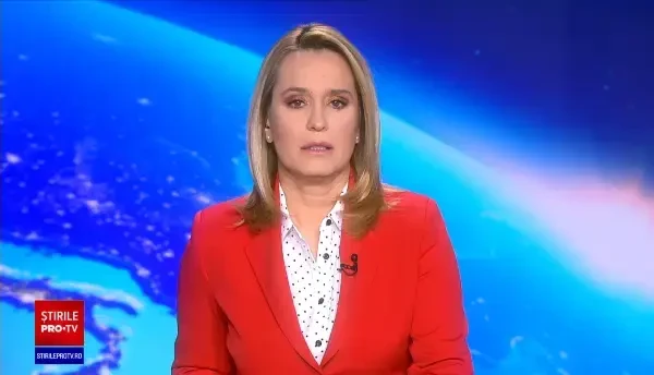 Joe Biden s-a împiedicat din nou în timp ce se îmbarca în Air Force One, după vizita din Polonia | Video