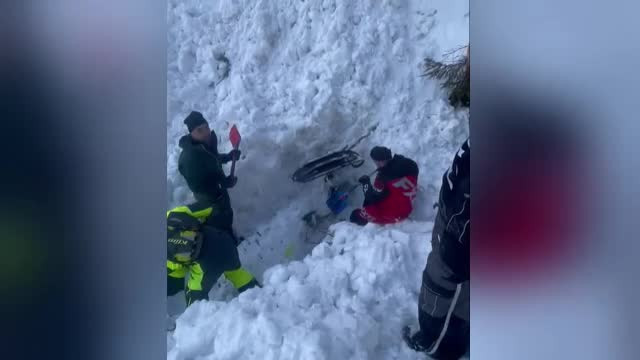 S-a extins ancheta în cazul avalanșei din Borșa în care un turist polonez a murit. Ce imagini au apărut pe internet