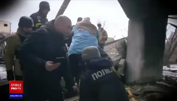 Un an de la invazia Rusiei. Numeroase clădiri și monumente de pe glob au fost luminate în culorile drapelului ucrainean