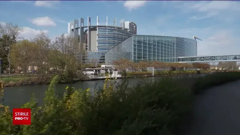 Comisia Europeană interzice angajaților să folosească aplicația TikTok. Care este motivul