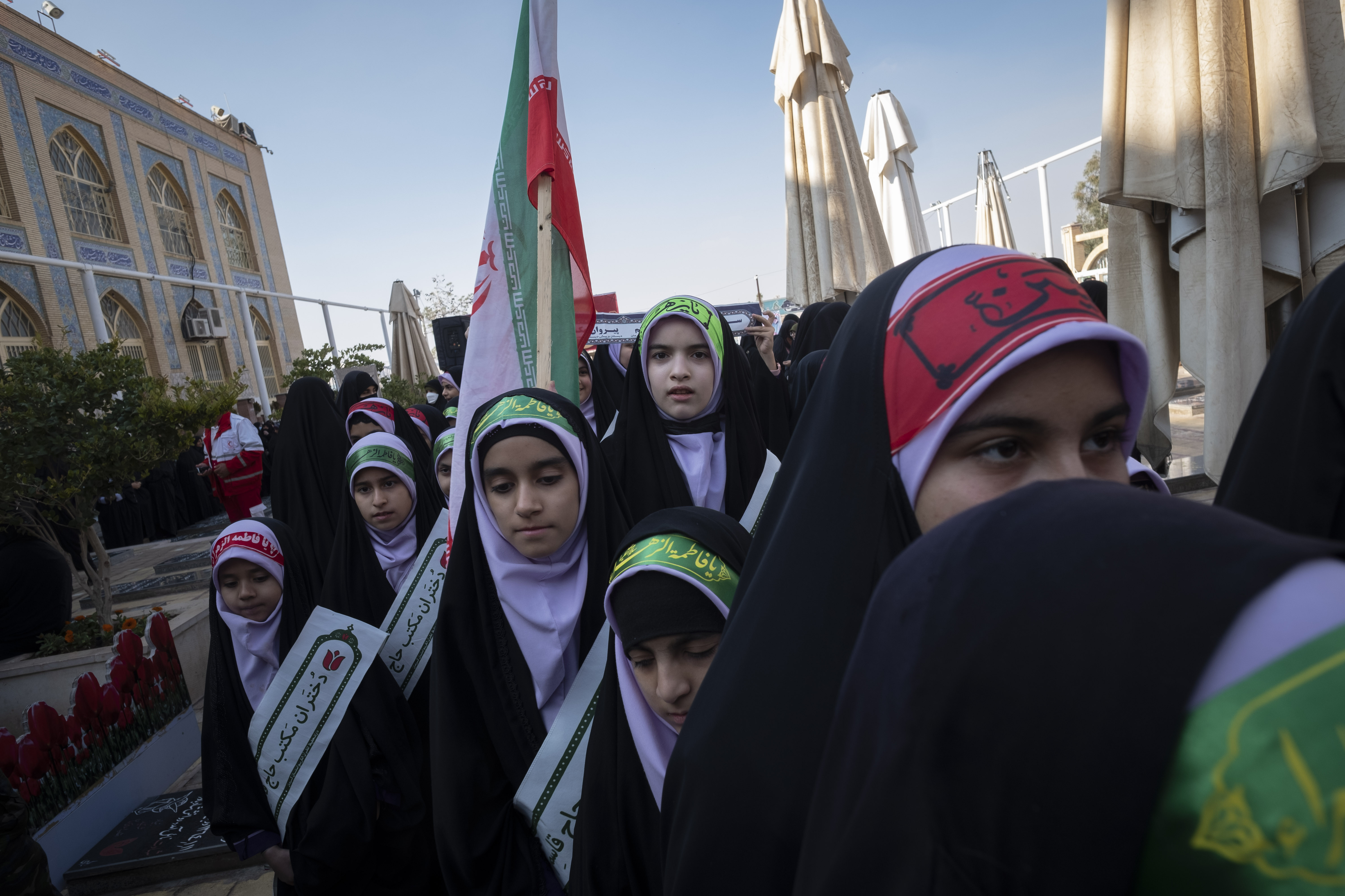 Guvernul iranian interzice predarea limbilor străine pentru copiii de la grădiniţe şi şcolile primare