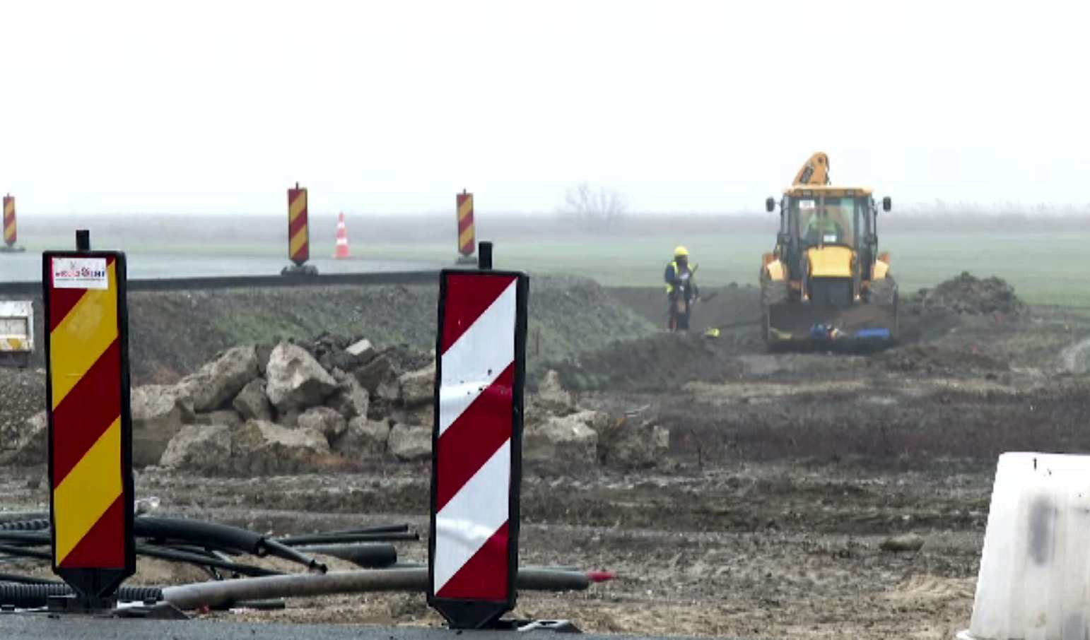 Care este situația actuală a construcțiilor de autostrăzi și drumuri rapide. Sunt întârzieri de ani