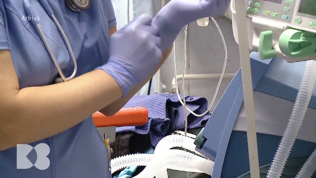 Cele mai folosite medicamente pentru febră nu trebuie combinate, mai ales la copii. Greșeala pe care o fac părinții