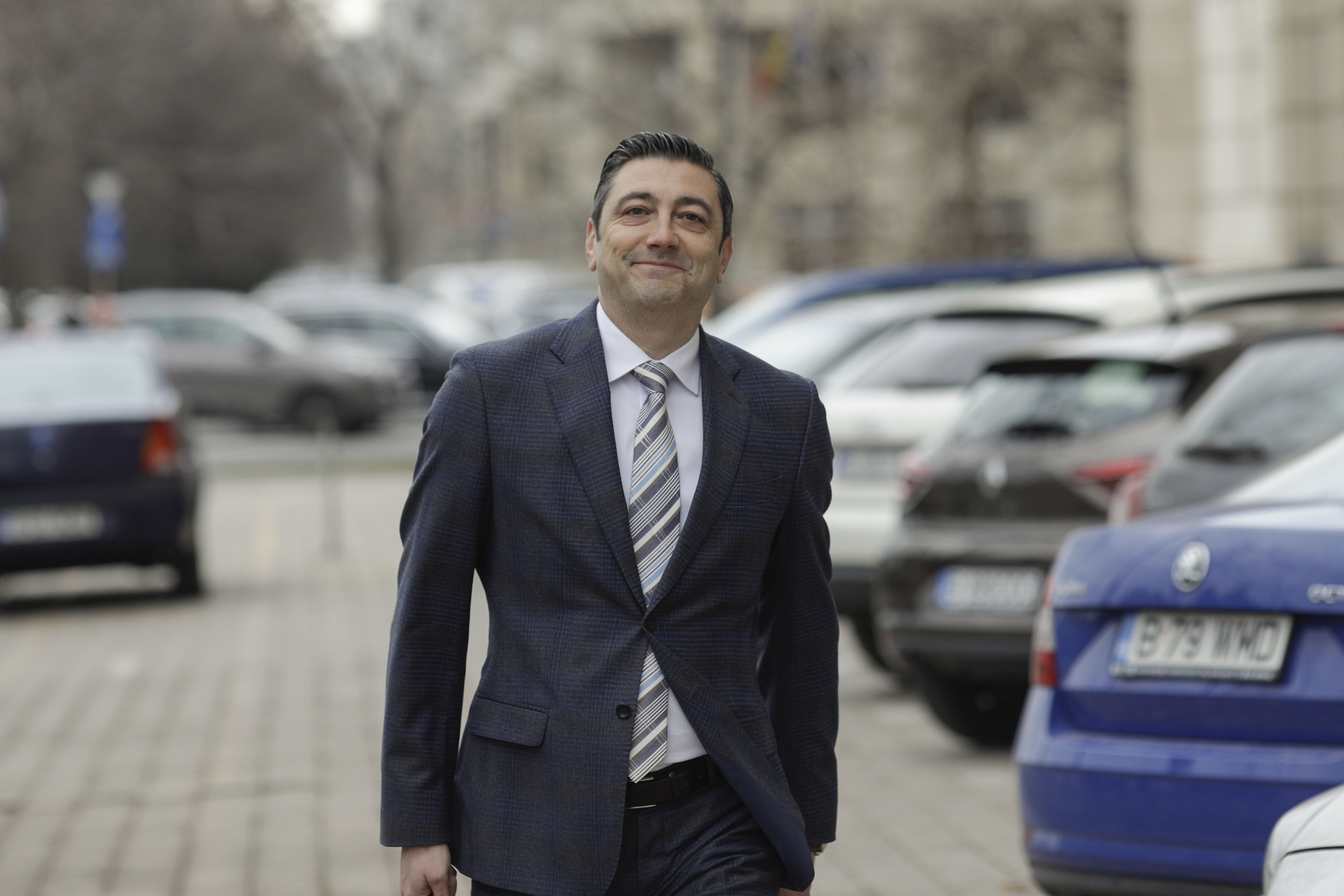 CSM sare în apărarea procurorului general, numit ”pămpălache” pentru că a lăsat Timișoara să fie năpădită de clanuri