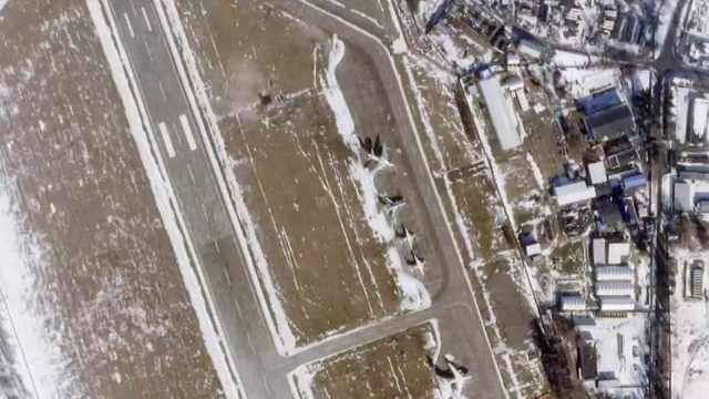 Imaginile surprinse din satelit pe un aerodrom militar din Belarus, înaintea atacului cu drone