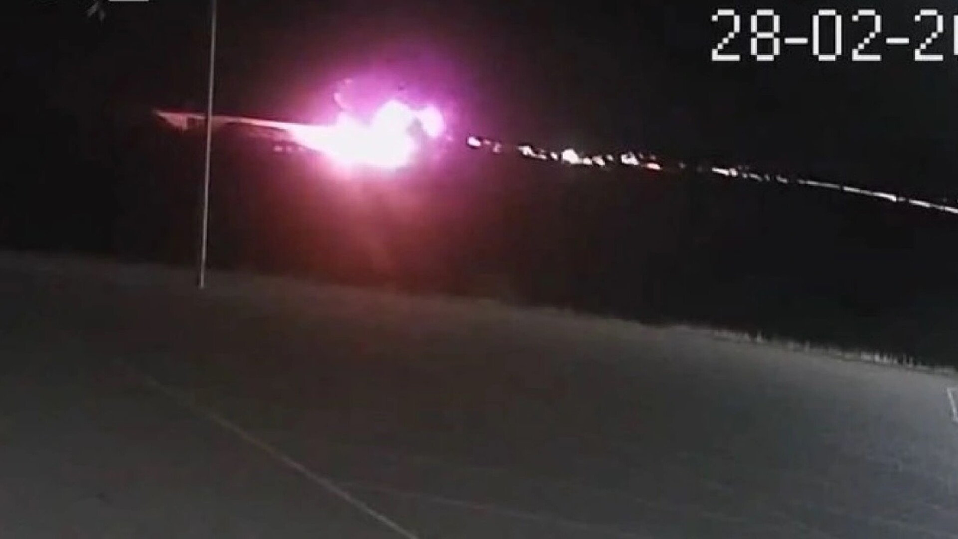 Momentul în care s-au ciocnit cele două trenuri, în Grecia. Impact frontal la 166 de km/h. VIDEO