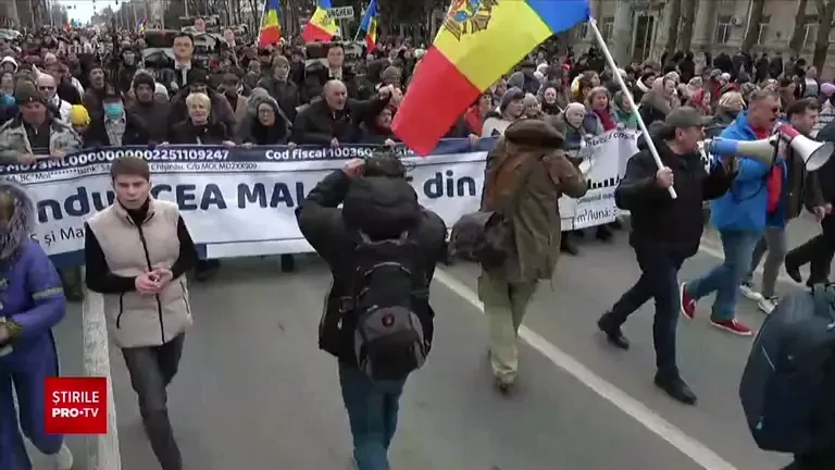 Iohannis și Ciucă l-au asigurat pe noul premier al Republicii Moldova că ţara sa are toată susţinerea României