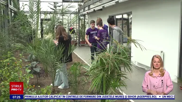 Cum a fost transformată Grădina Botanică Bucov într-o seră inteligentă. Inovația lansată de elevii unei echipe de robotică
