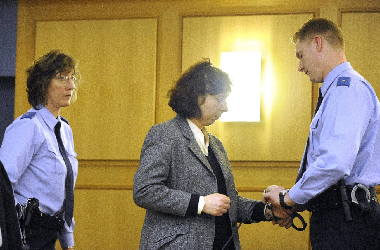 O femeie a fost eutanasiată la cererea ei după ce și-a ucis toți cei cinci copii, cu vârste cuprinse între 3 și 14 ani