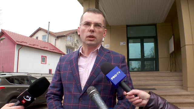 Fiul de 16 ani al omului de afaceri găsit mort, la Pitești, a fost reținut. Ar fi recunoscut că și-a ucis tatăl