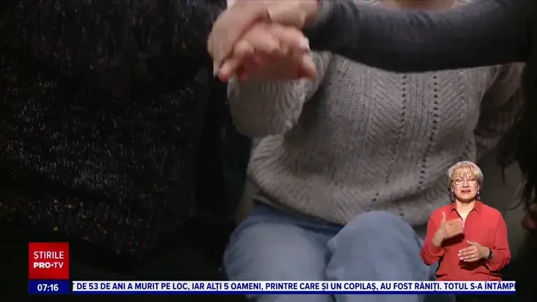 Concursuri de cultură generală la cafenele din Cluj. Tinerii lasă deoparte telefoanele și se întrec în cunoștințe