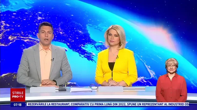 Operațiune contra cronometru. Cum a fost salvat un bărbat după ce a trimis un semnal SOS de pe o barcă