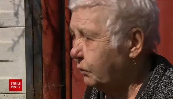 Clipe de coșmar pentru o bătrână din Dolj, care a fost tâlhărită și agresată de un bărbat. Cum a reușit să scape cu viață