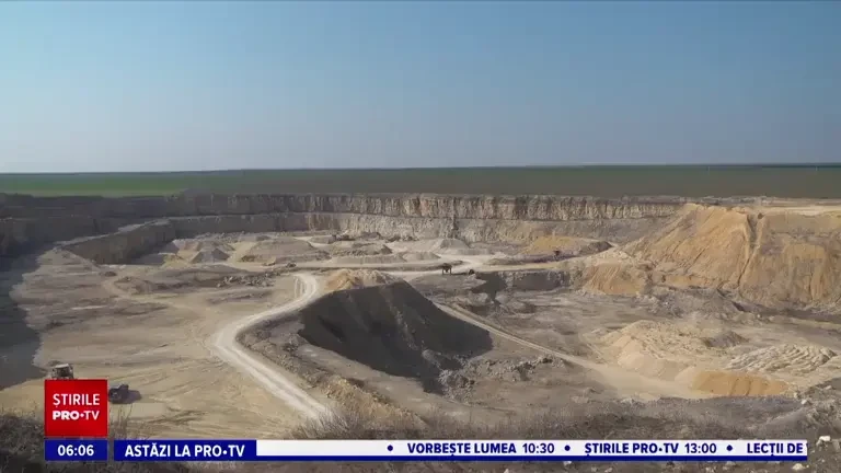 Accident de muncă la o carieră de piatră din Constanța. Doi bărbați au fost striviți de un morman de piatră