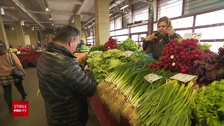 Motivul pentru care verdețurile se vând scump în piețe. Daea: „Piața este liberă. Ministrul și Ministerul nu face prețuri”