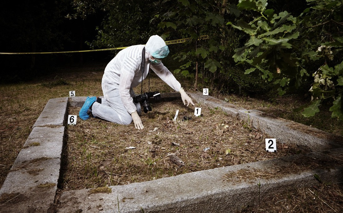 Momentul șocant în care un student este înjunghiat într-un parc. Motivul atacului a fost uluitor | VIDEO