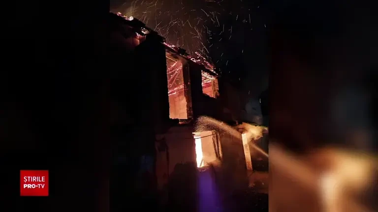 Un bărbat în vârstă de 69 de ani, imobilizat la pat, a ars de viu după ce locuința sa din Blaj a luat foc