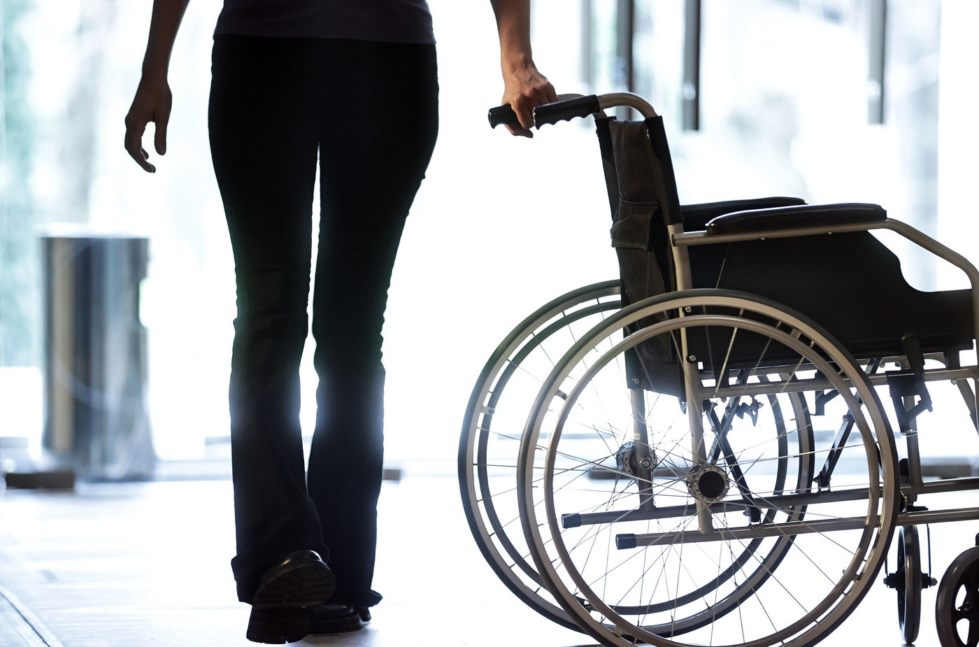 Foto piesa SLOW DOWN