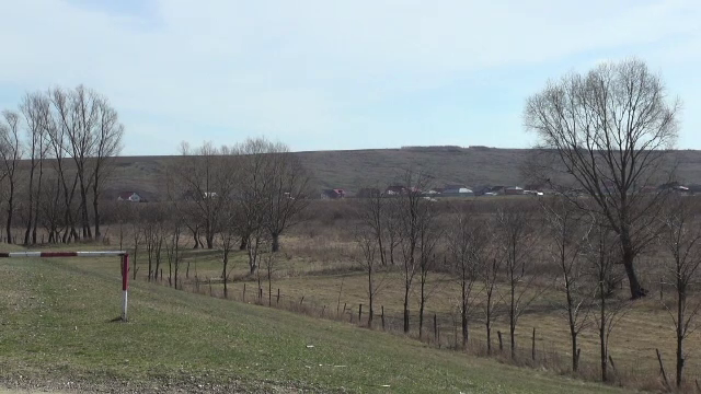 Furturi în serie într-o localitate din Neamț. Casele mai multor români plecați la muncă în străinătate au fost sparte