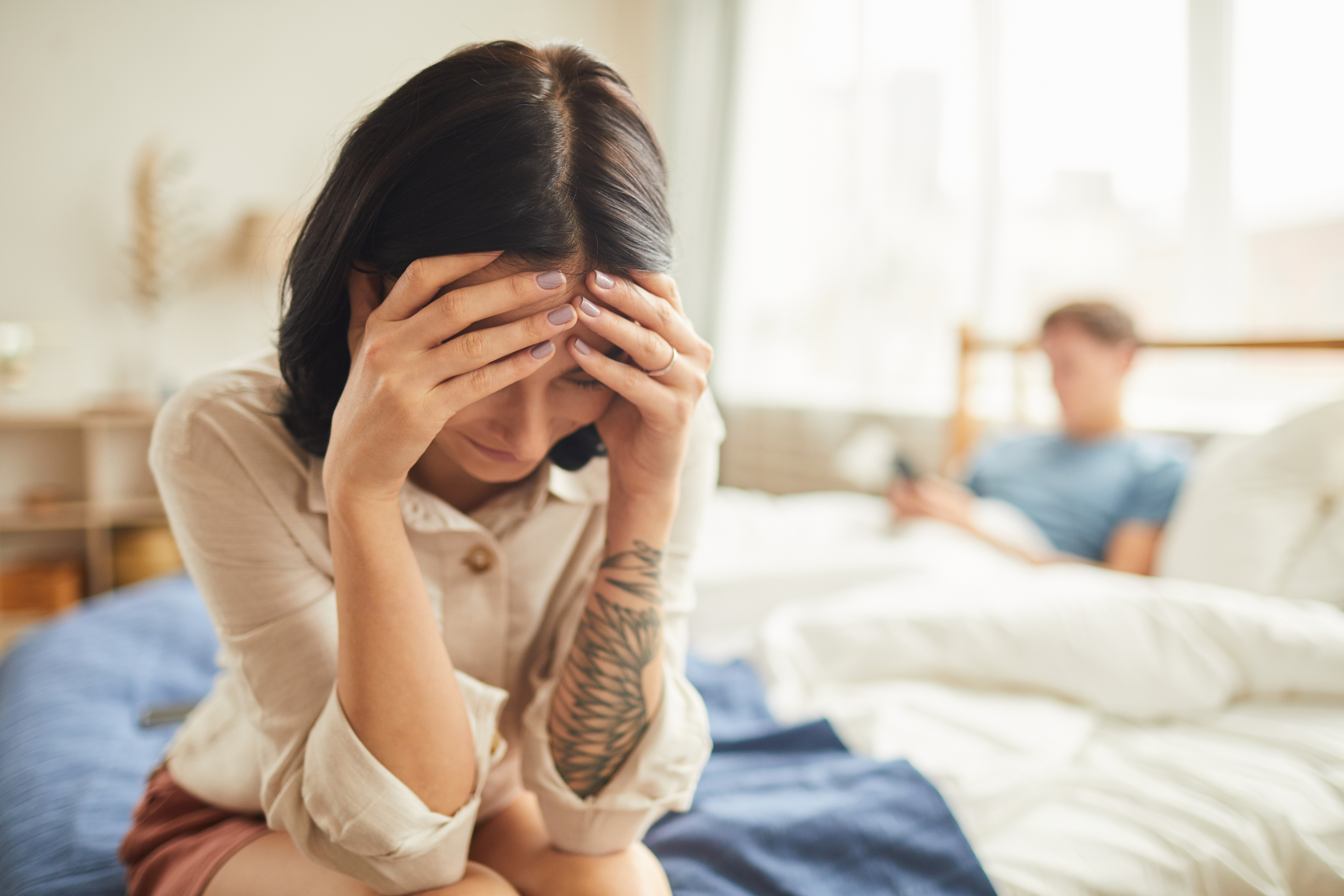 Testele de loialitate, populare în rândul cuplurilor. Cum sunt prinși partenerii infideli și cu cât sunt plătite „ispitele”