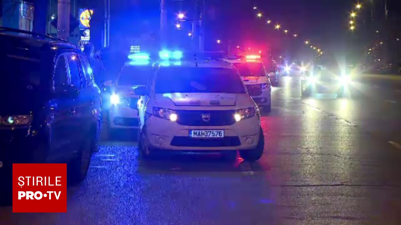 Poza pentru articolul O șoferiță a murit pe o stradă din Ploiești. A intrat în două mașini parcate
