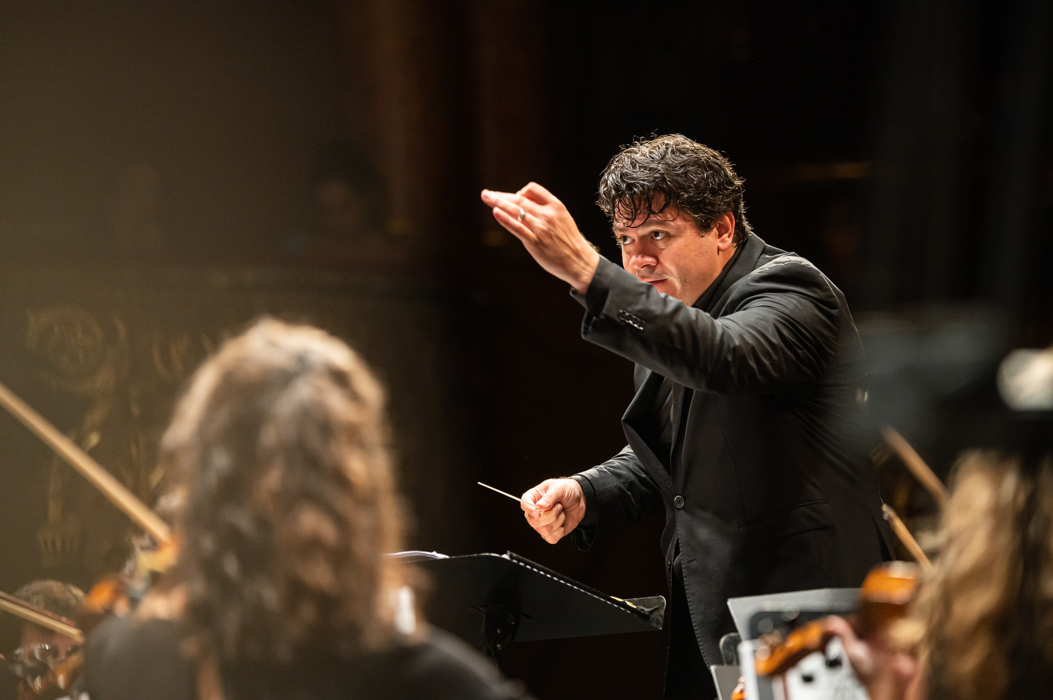 TM 2023. Orchestra Radiodifuziunii din KÖLN (WDR), pe scena Sălii Capitol din Timișoara