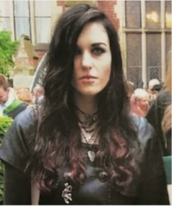 Doi tineri de 19 și 20 de ani, găsiți spânzurați, sprijinindu-se unul pe celălalt, într-o pădure. Ce a dezvăluit autopsia