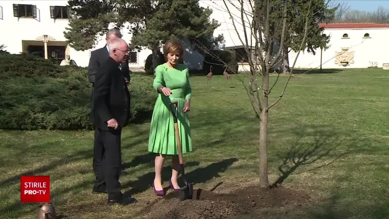 Arhiepiscopul de Canterbury se află în vizită la București. Liderul bisericii din UK s-a întâlnit cu Majestatea Sa Margareta