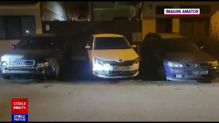 VIDEO | Un șofer a lovit mai multe mașini în încercarea de a-și răni soția, apoi a plecat de la locul faptei. Ce riscă acesta