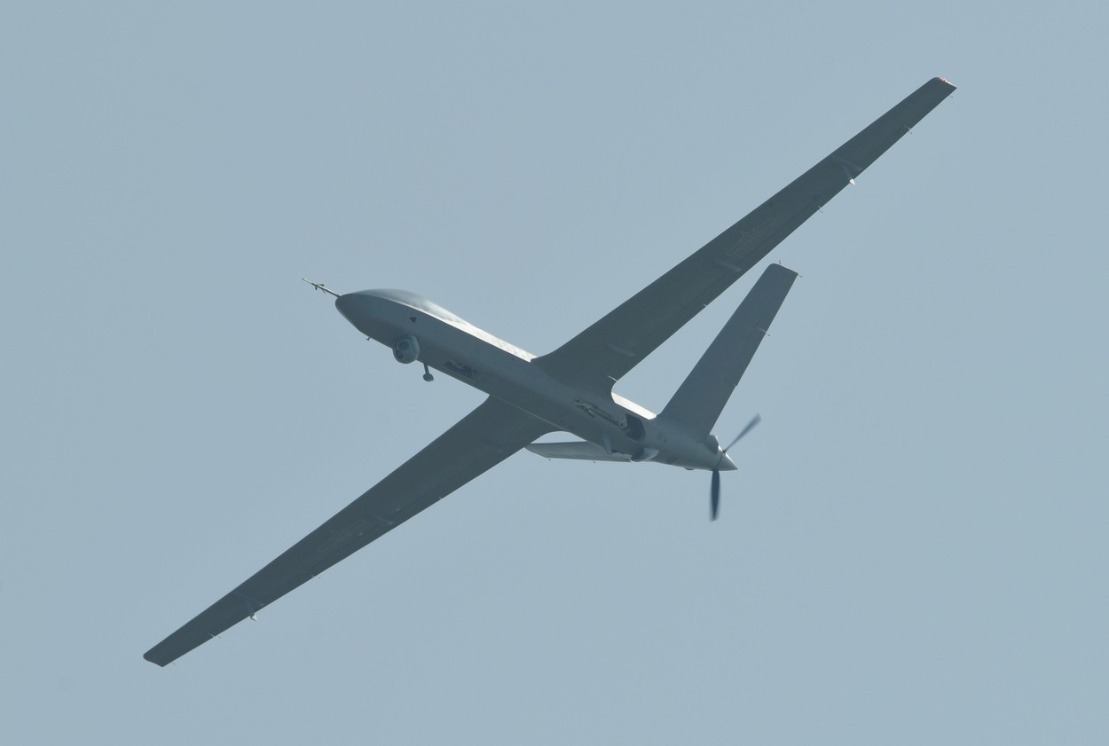 Dronă de fabricație chineză, modernizată și înarmată, doborâtă în estul Ucrainei