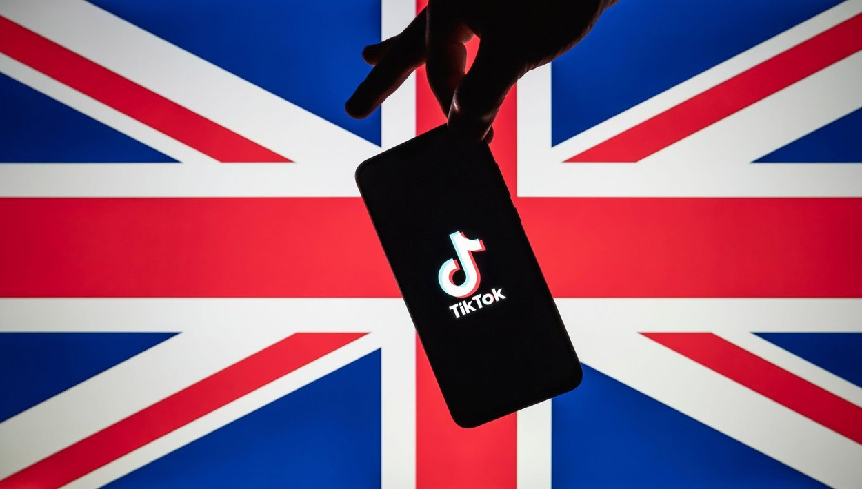Marea Britanie interzice TikTok pe telefoanele mobile ale guvernului