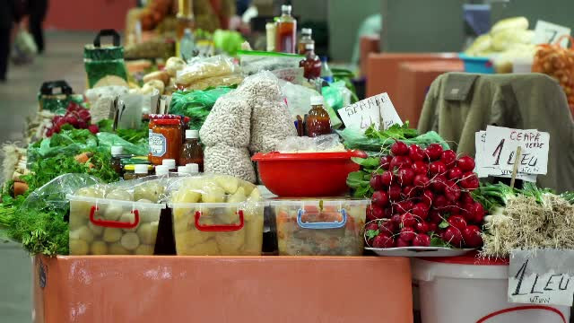 Postul Paștelui din 2023, cel mai scump din ultimele decenii. Un kilogram de urzici poate să depășeacă 20 de lei