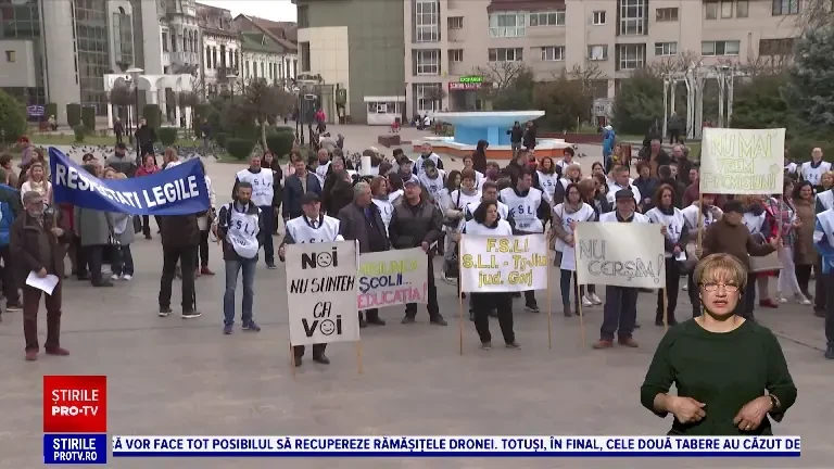 Cadrele didactice din Gorj au ieșit în stradă. Ce nemulțumiri au