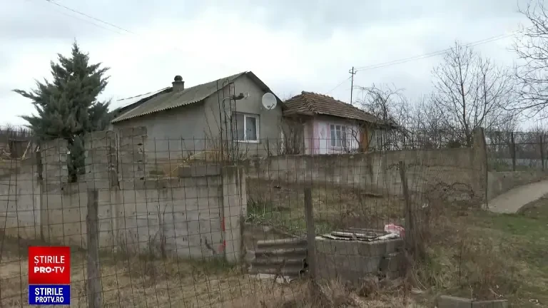 Un bărbat și-a bătut și violat mama în vârstă de 77 de ani. A mai comis aceleași fapte și în urmă cu șase ani