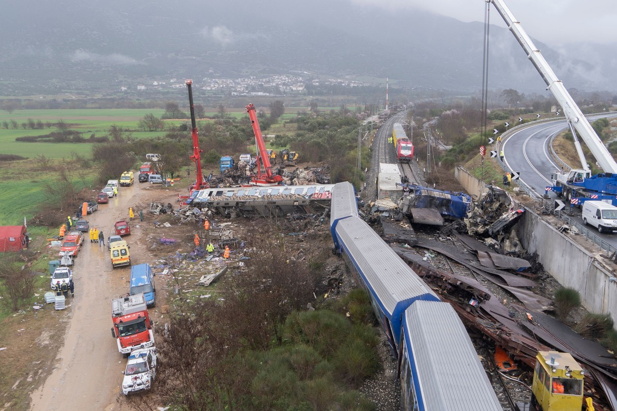 Cât vor primi familiile celor morți în catastrofa feroviară din Grecia. Despăgubirile anunțate de autorități