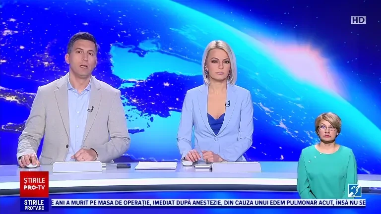 Un vagon al unui tren care transporta vehicule militare a deraiat, în Brașov