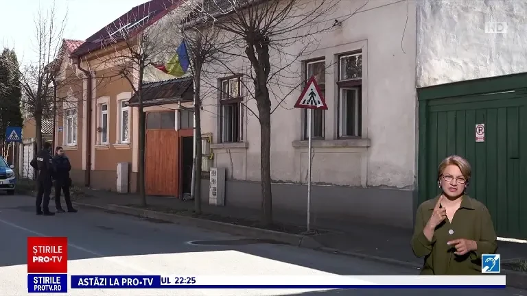 Soți găsiți morți în casă, în Târgu Mureș. Când au spart ușa, pompierii au simțit un miros înțepător