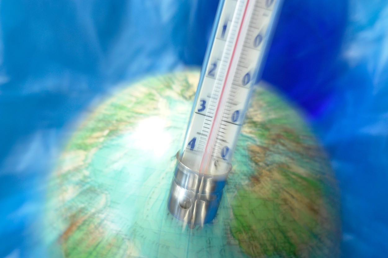 ONU a lansat un "ghid de supraviețuire pentru umanitate". Avertismentul experților în legătură cu schimbările climatice