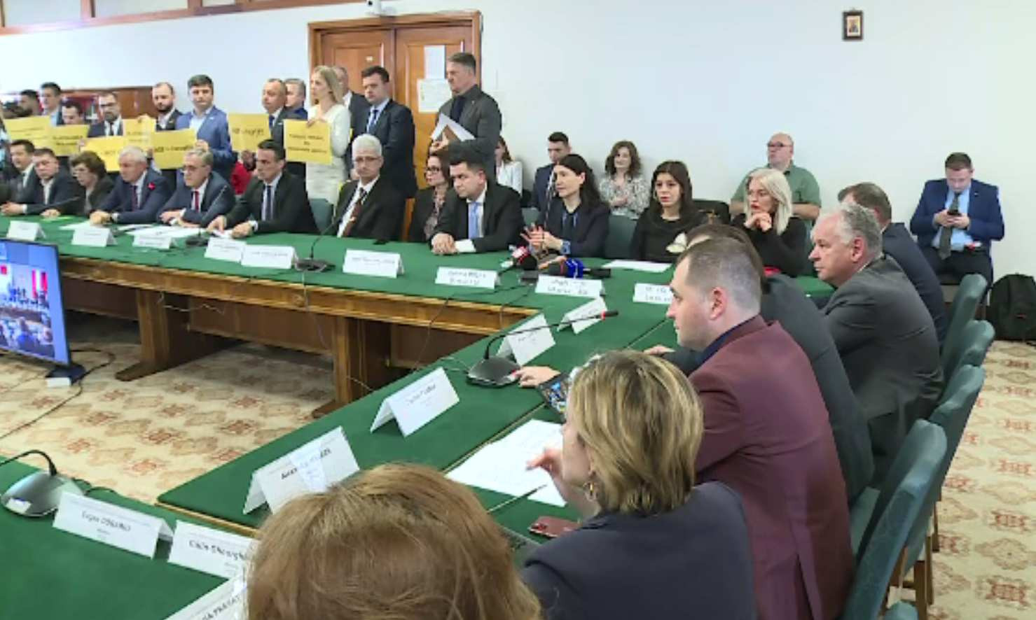 Șefii ASF știau de trei ani de problemele de la Euroins. Justificările din fața senatorilor: „Nu aveam voie să îi oprim”