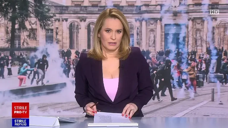 Reforma pensiilor poate băga Franța într-o criză politică. Guvernul din Hexagon se luptă cu moțiuni de cenzură